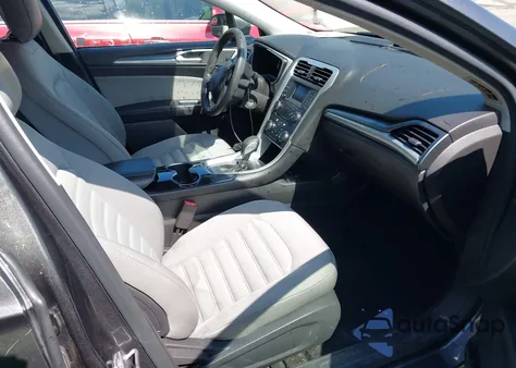 2015 Ford Fusion Hybrid S из США, поврежденный, VIN 3FA6P0UU9FR149606